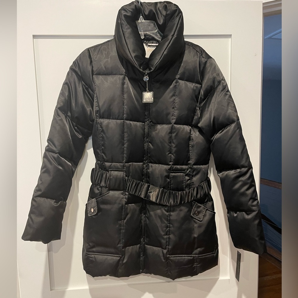 Laundry by Shelli Segal black belted puffer coat size Large NWT.  Pristine!  🔥